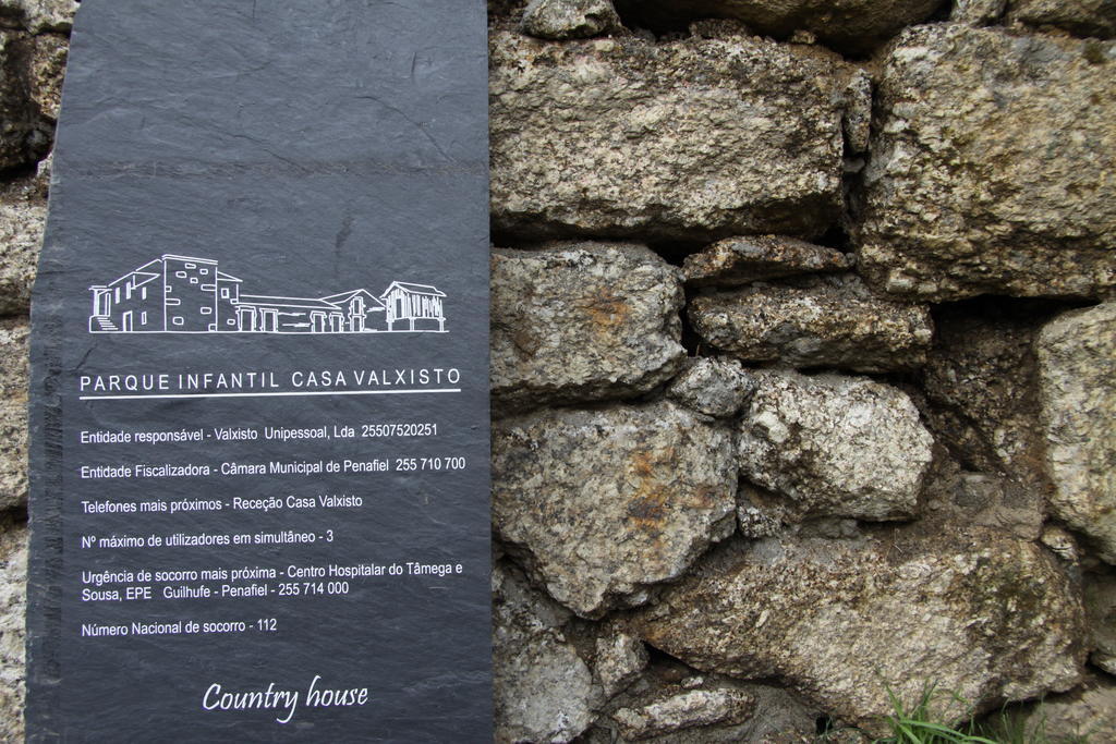 Casa Valxisto Guest House Penafiel Exterior photo